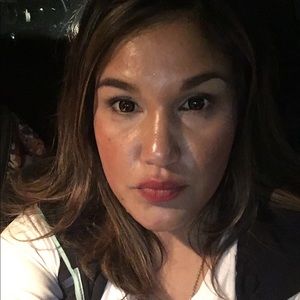 Meet your Posher, Janet